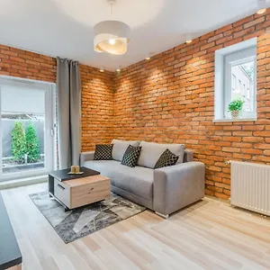 https://mieszkanie-ksiezycowe-apartment.gdanskhotel.org